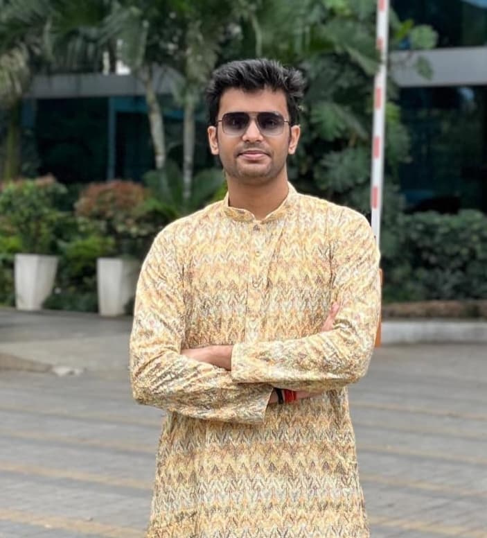 Darshil Mahraur